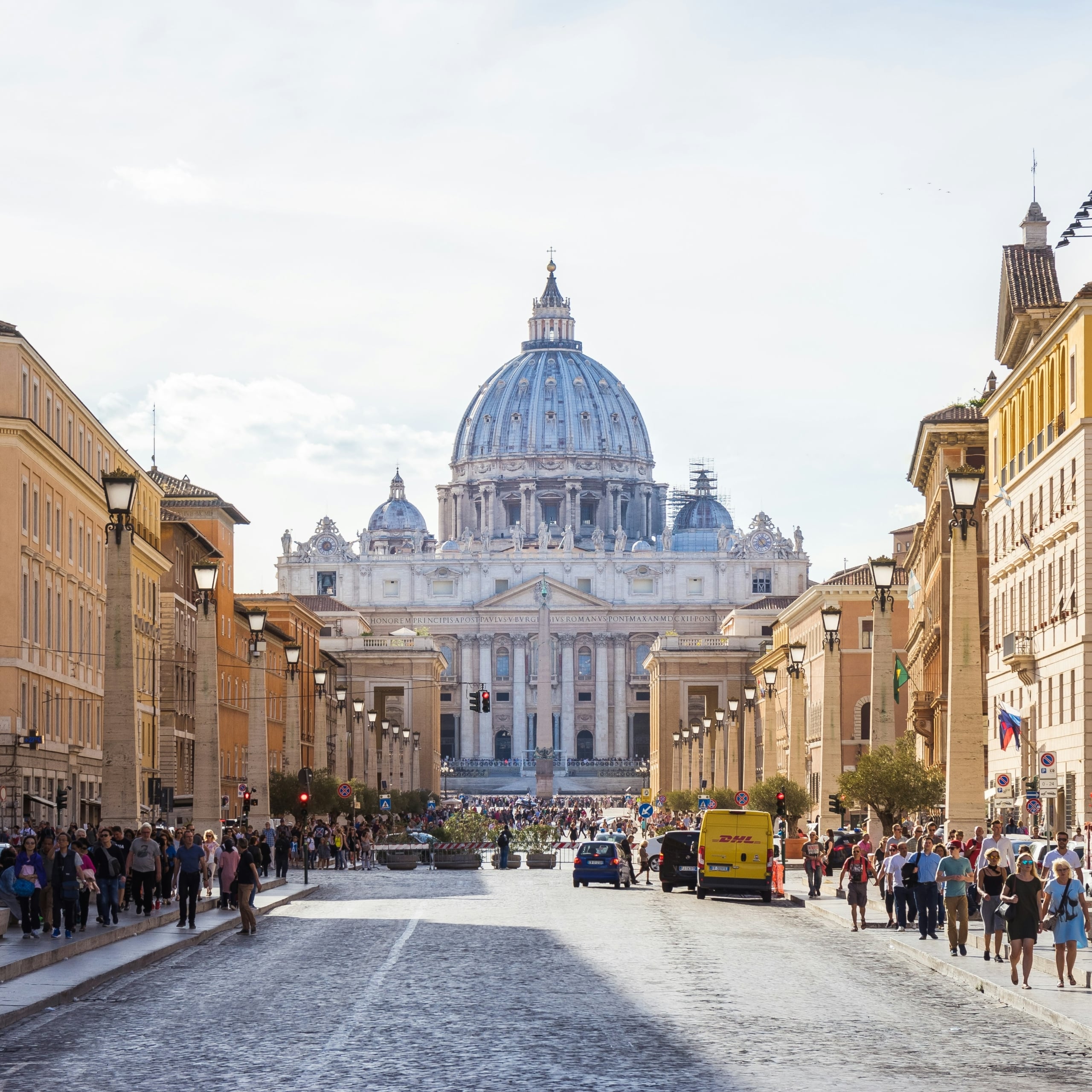 claudio-hirschberger-HI5c2A-LOqs-unsplash SQ Rome and Assisi Catholic pilgrimage trip for youth groups